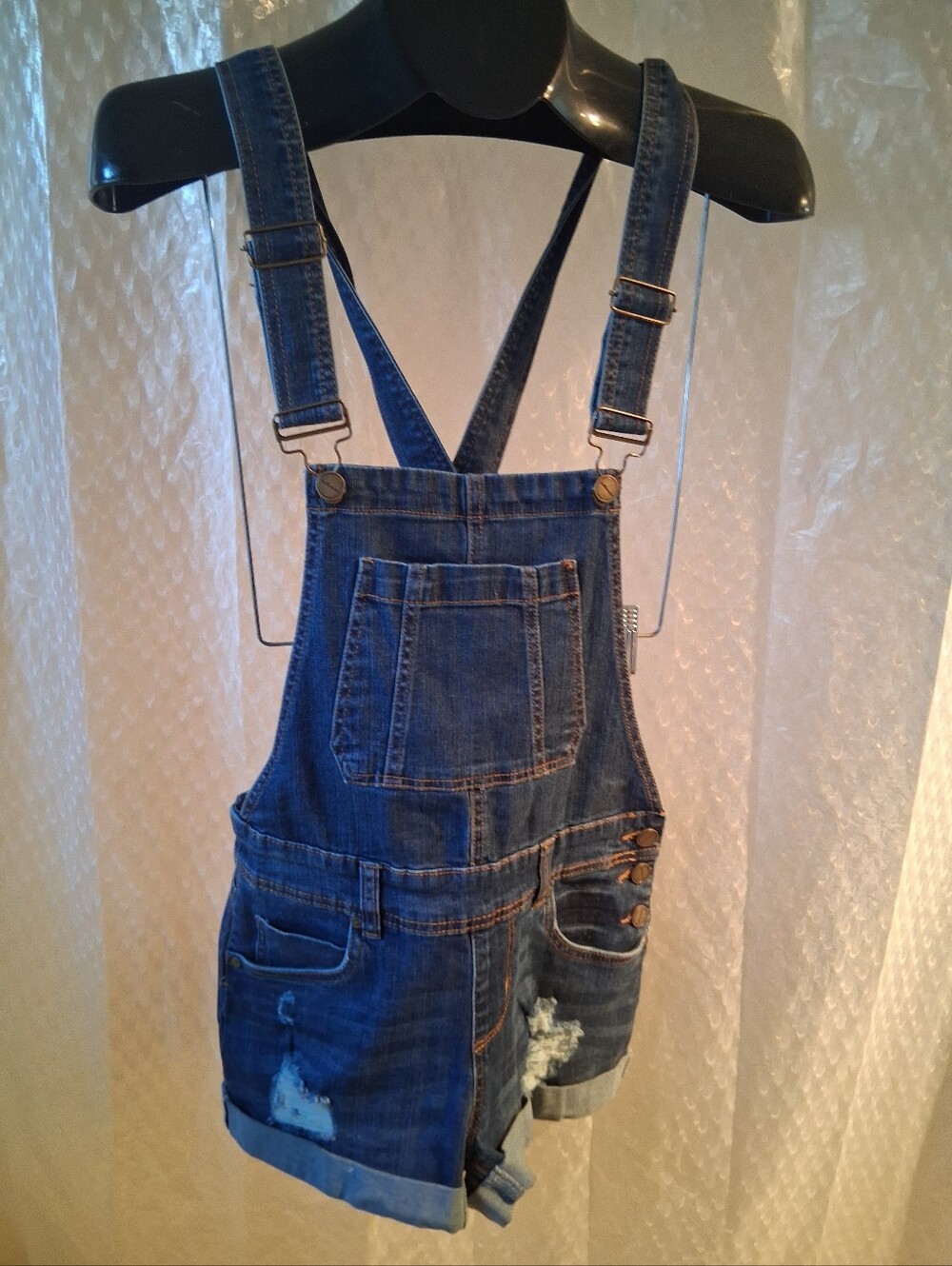 Dollhouse Women's Dark Blue Denim Short Overalls Sz 3 Preowned - Picture 3 of 9
